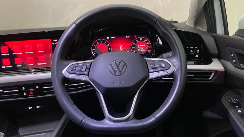 Volkswagen Golf 1.0 TSI Life 5dr Petrol Hatchback